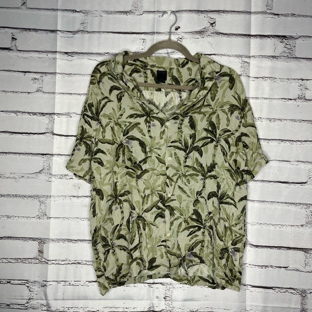H&M Green Casual Button Down Hawaiian Collared Shirt Tropical Print SZ M Casual